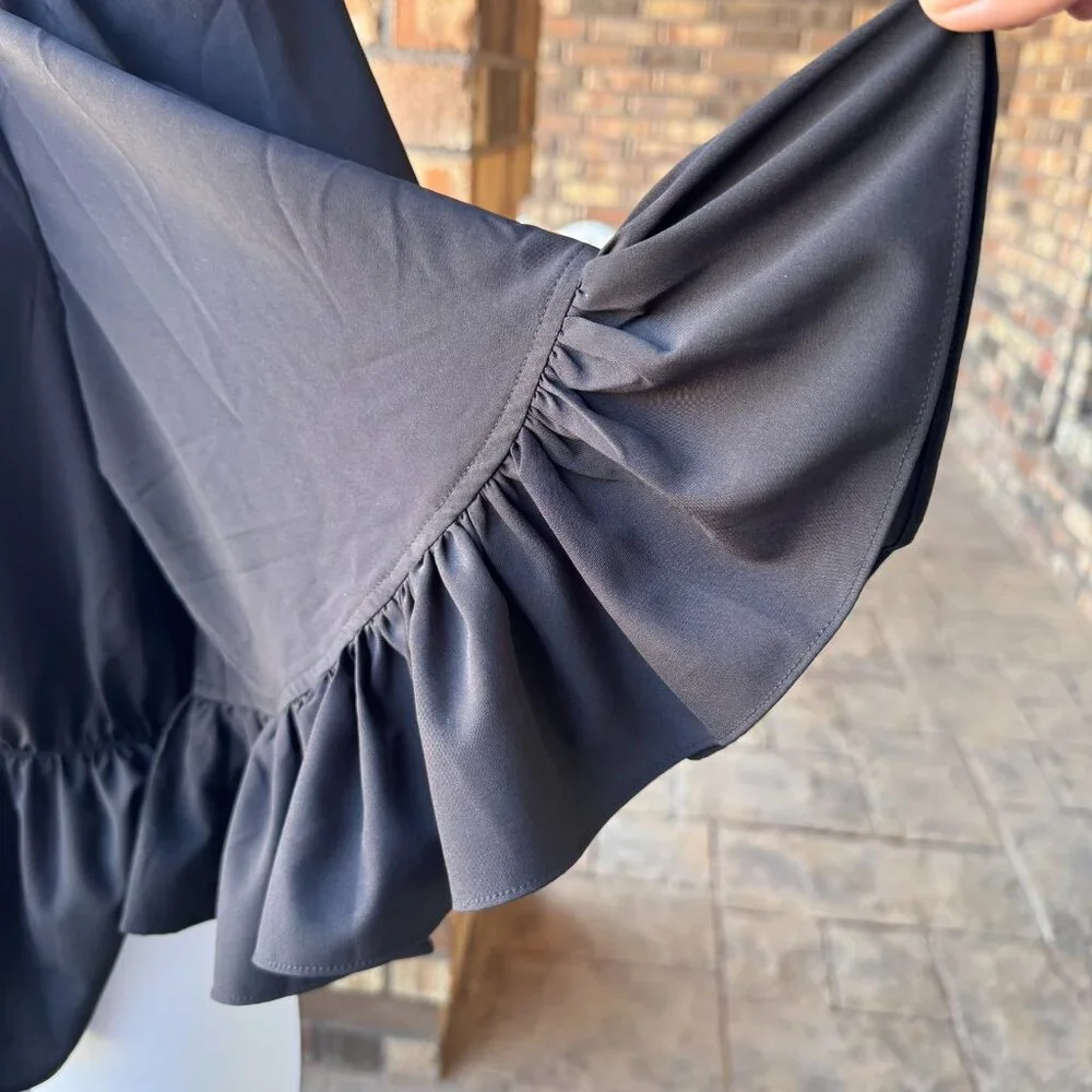 Boston Proper Blouse; flutter sleeve, rich black; XS - Picture 5 of 15